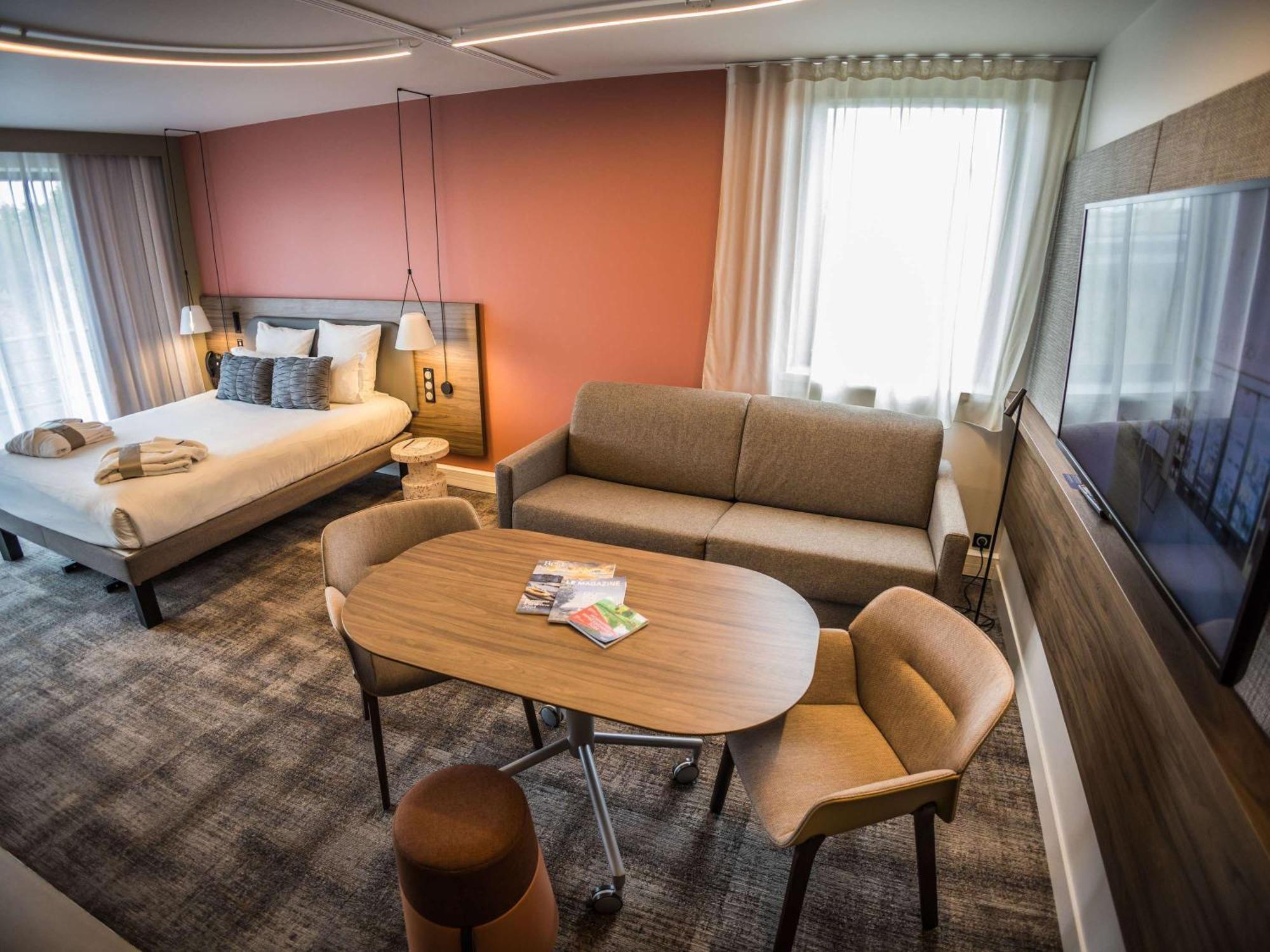 โนโวเทล สวีท รูอ็อง นอร์ม็องดี Hotel รูออง ภายนอก รูปภาพ