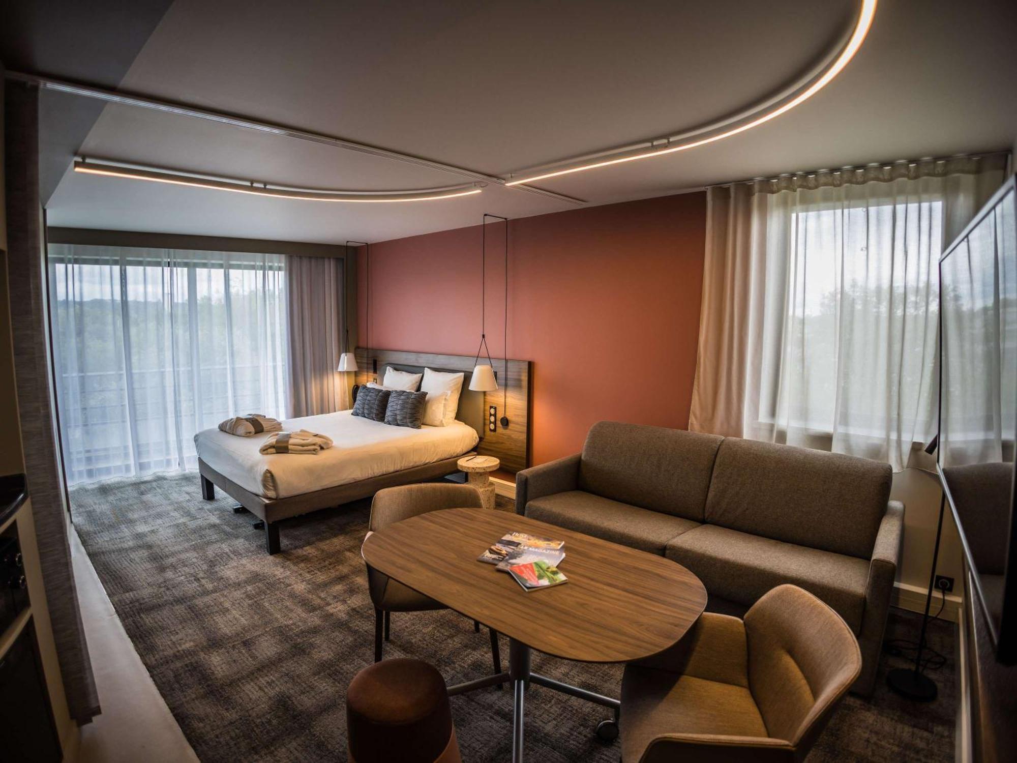 โนโวเทล สวีท รูอ็อง นอร์ม็องดี Hotel รูออง ภายนอก รูปภาพ