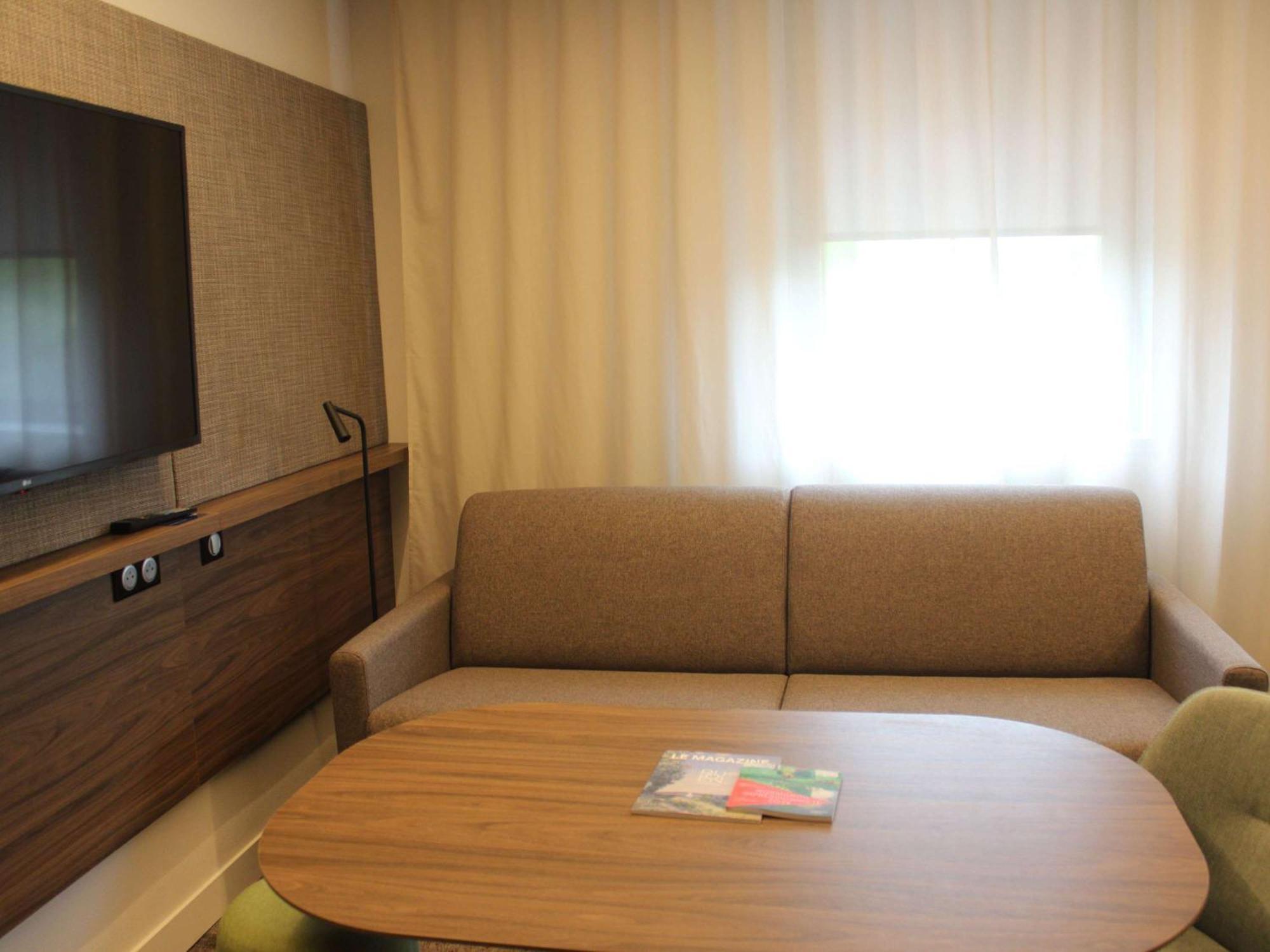 โนโวเทล สวีท รูอ็อง นอร์ม็องดี Hotel รูออง ภายนอก รูปภาพ